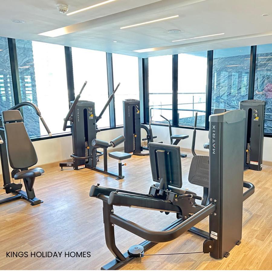 Appartement Binghatti Canal , Burj Khalifa View With Private Jacuzzi And Cinema Screen ,kings